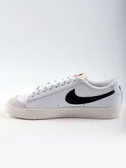 Кроссовки Nike Blazer