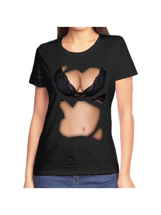 Женская грудь в футболке